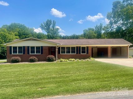 1003 Elaine Drive sold home in Cedar Knoll, Albemarle, NC