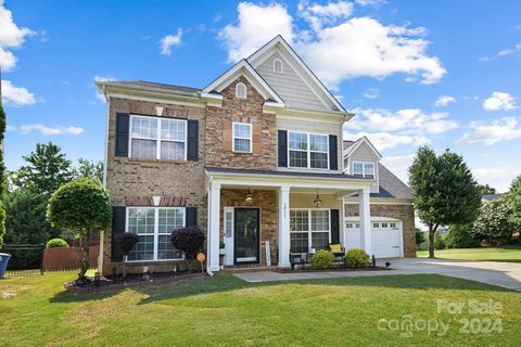 3011 Shady Knoll Circle