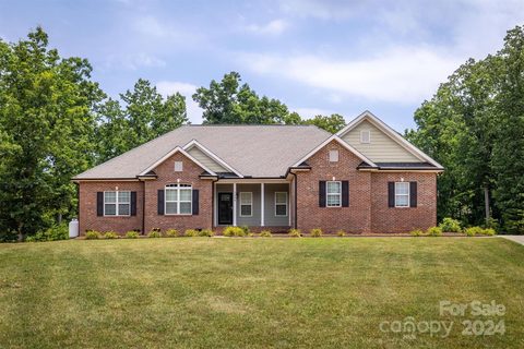 1468 Kinks Lane sold home in Goodsons Place, Maiden, NC