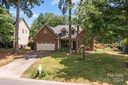 8127 Forest Shadow Circle sold home in Cornelius, SC