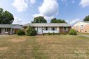 3829 Shamrock Drive sold home in Charlotte, SC