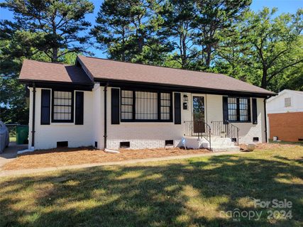 5123 Cinderella Road sold home in Kentwood, Charlotte, NC