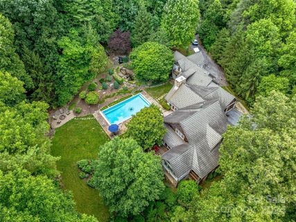 34 Merrills Chase Road sold home in Merrills Chase, Asheville, NC