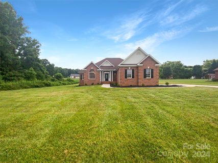 298 Seven Springs Loop sold home in Seven Springs, Statesville, NC