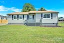 1008 Academy Circle sold home in Dallas, SC