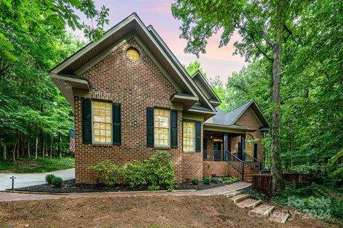 8215 Knollwood Court sold home in Knollwood Acres, Charlotte, NC