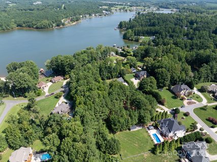 127 Palos Verde Road sold home in Palos Verde Estates, Mooresville, NC