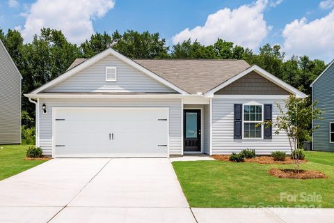 672 Lamorak Place sold home in Knightsbridge, Richburg, SC