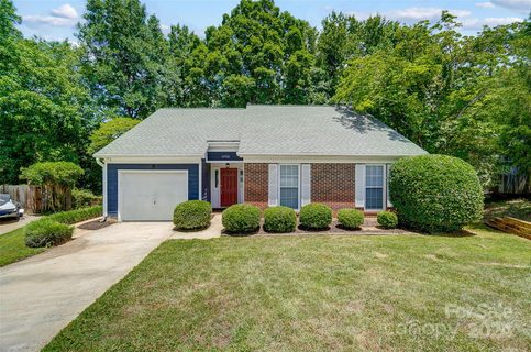 13702 Dealtry Lane