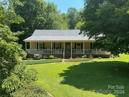 134 Sawtooth Lane sold home in Farmwood Acres, Stanley, NC