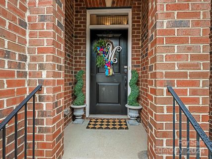 Previously sold for $465,000