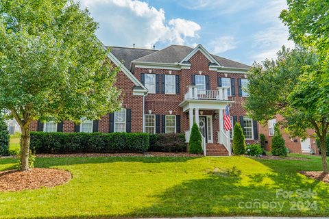 554 Fairwoods Drive