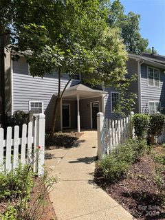 6008 Winged Elm Court sold condo in Forest Ridge, Charlotte, NC