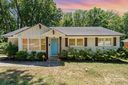2406 Purser Drive sold home in Charlotte, SC