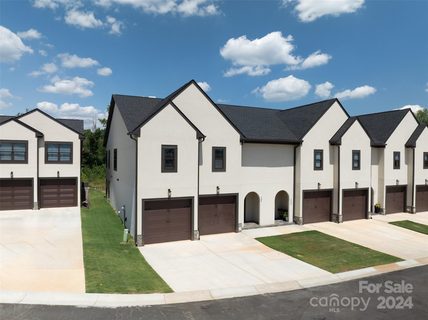 134 Shields Drive sold townhome in Country Club Villas, Lincolnton, NC