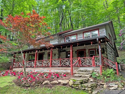 527 El Miner Drive