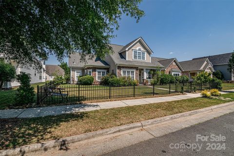 1010 Triple Crown Drive