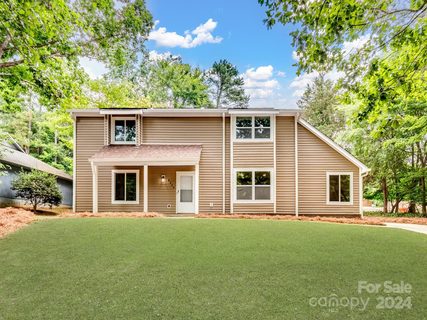 8219 Rittenhouse Circle sold home in High Timbers, Charlotte, NC