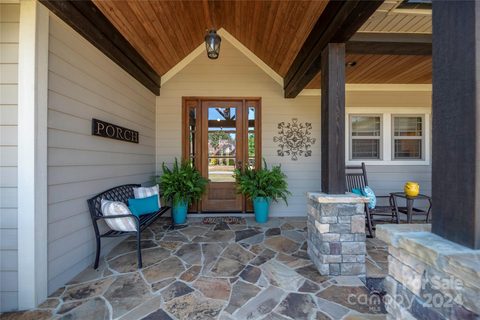 2490 Gateway Lane sold home in Stonegate, Lincolnton, NC