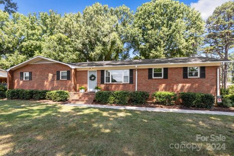 5117 Markay Street sold home in Elburta Downs, Matthews, NC