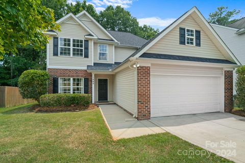 1449 Hollythorne Drive sold home in Hollythorn, Rock Hill, SC