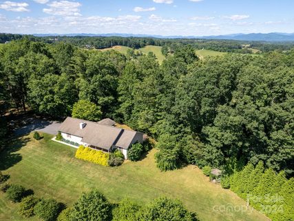 60 Sherry Lane sold home in Newfound Estates, Leicester, NC