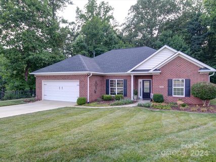 2100 Brookberry Lane