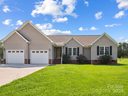 312 Quinn Road sold home in Clover, SC