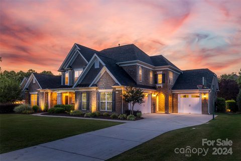 2101 Linari Way sold home in The Chimneys Of Marvin, Waxhaw, NC