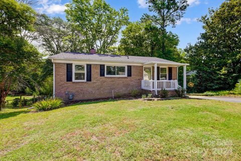 117 Marine Drive sold home in Ridgecrest, Pineville, NC
