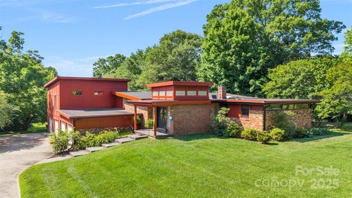 640 Davie Avenue sold home in Historic District, Statesville, NC