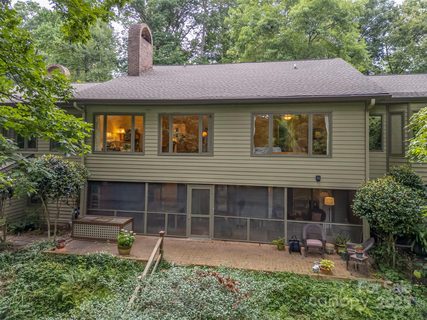 19 Hunting Country Trail sold home in Hunting Country Trails, Tryon, NC