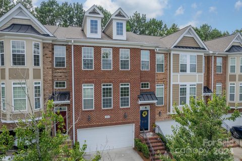 3223 Luke Crossing Drive sold home in Springs Village, Charlotte, NC