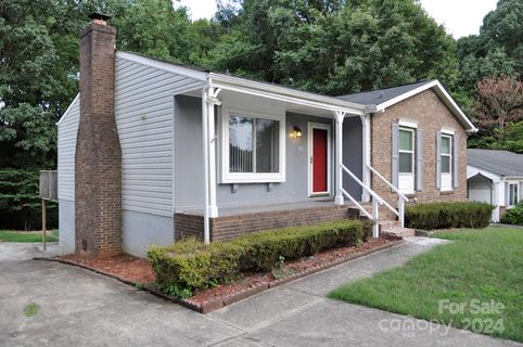4806 Garvis Drive sold home in Carrie Hills, Charlotte, NC