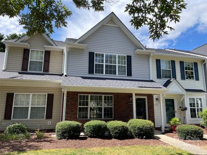 Previously sold for $235,900