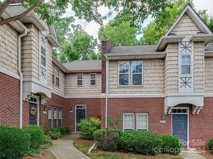3006 Uxbridge Woods Court