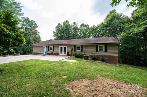 406 Georgetown Road sold home in Georgetown Estates, Lenoir, NC