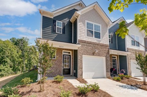 8050 Scarlet Maple Lane sold townhome in Windhaven, Tega Cay, SC