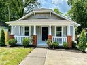 1733 Hawthorne Lane sold home in Charlotte, SC