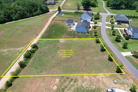 3 Old Village Drive active lot in Old Village, Maiden, NC