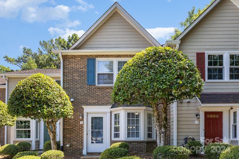 8225 Pineville Matthews Road sold condo in Dunhill Court, Charlotte, NC