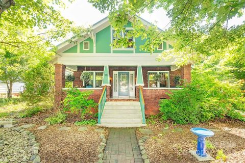 38 Fairfax Avenue sold home in Fairfield Heights, Asheville, NC
