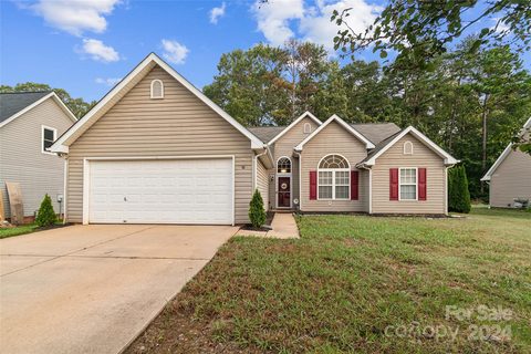 530 Stonehenge Drive sold home in Springsteen Plantation, Rock Hill, SC