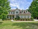 2424 Island Lake Drive sold home in Charlotte, SC