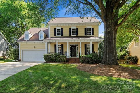 8411 Sandowne Lane