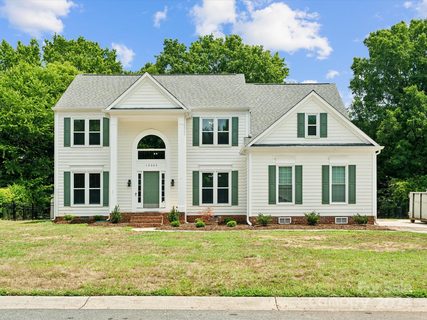 12303 Provincetowne Drive sold home in Williamsburg, Charlotte, NC