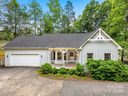 183 Fox Cross Drive sold home in Brevard, SC
