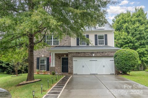 9909 Barrands Lane
