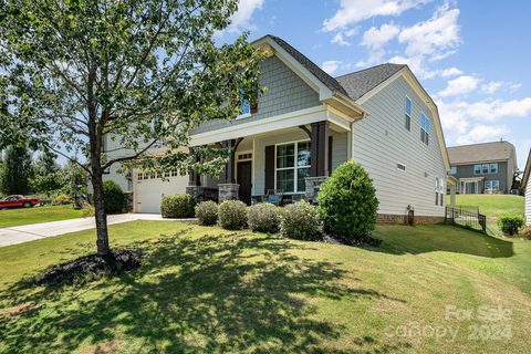 121 Blossom Ridge Drive