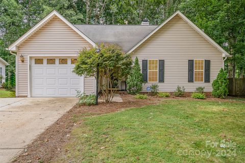 4210 Huntmeadow Drive sold home in Turnberry, Charlotte, NC